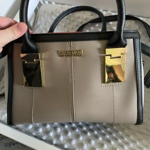 Kenneth Cole Reaction Purse